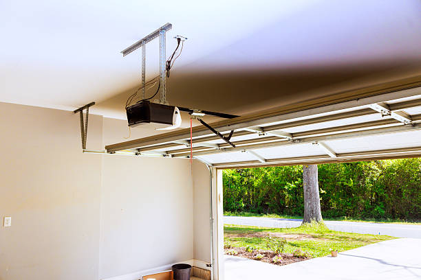 Top rated local Garage Door Panel Replacement specialists in Stratford, WI